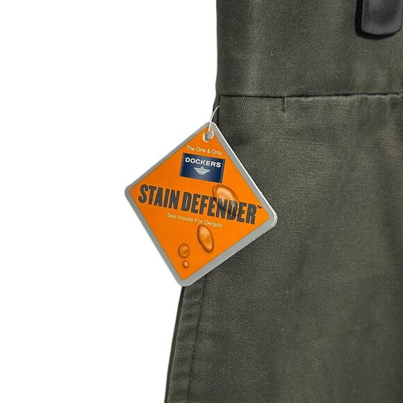 Dockers Relaxed Chino Pants NWT Men's Sz 30x30 Gray-Green Khaki Stain Defender - Picture 4 of 9